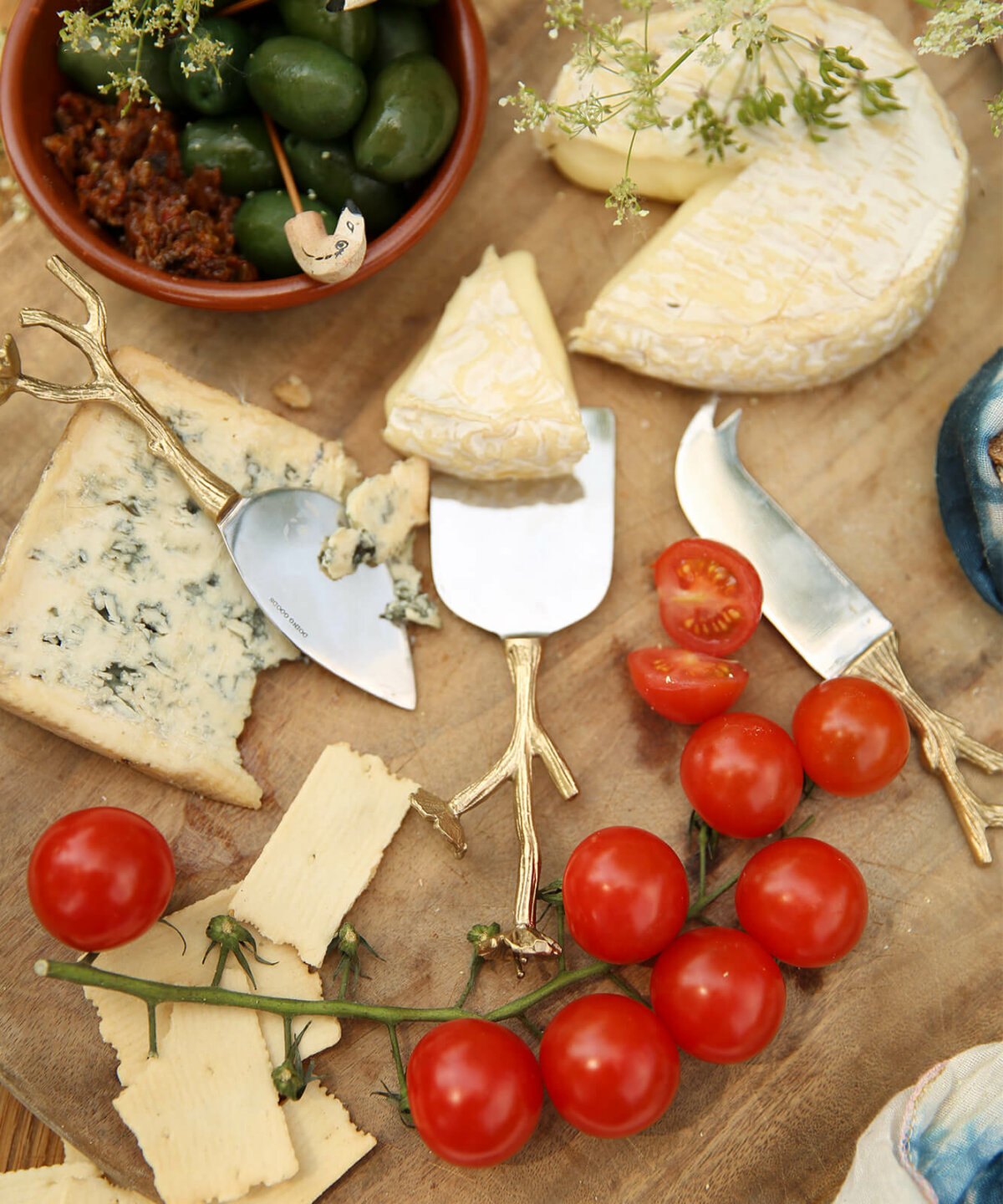 Ava Blossom Cheese Set in Giftbox