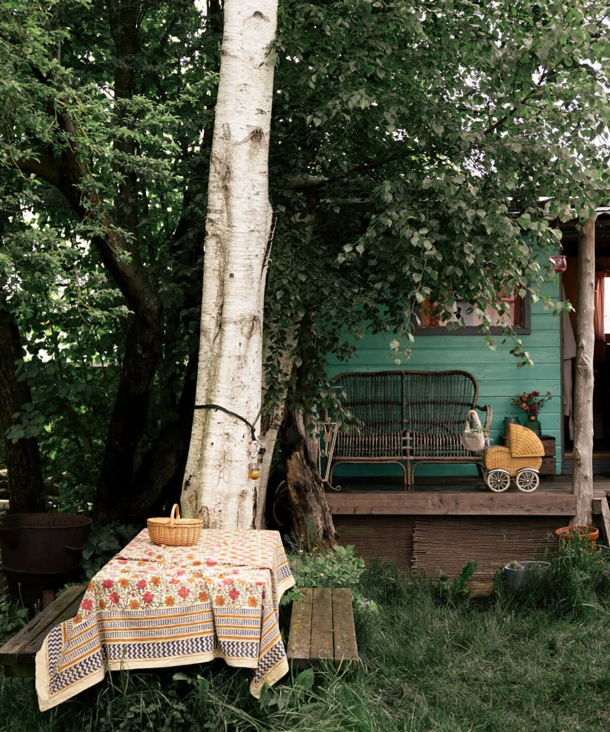 Evy Single Throw in Tote Bag