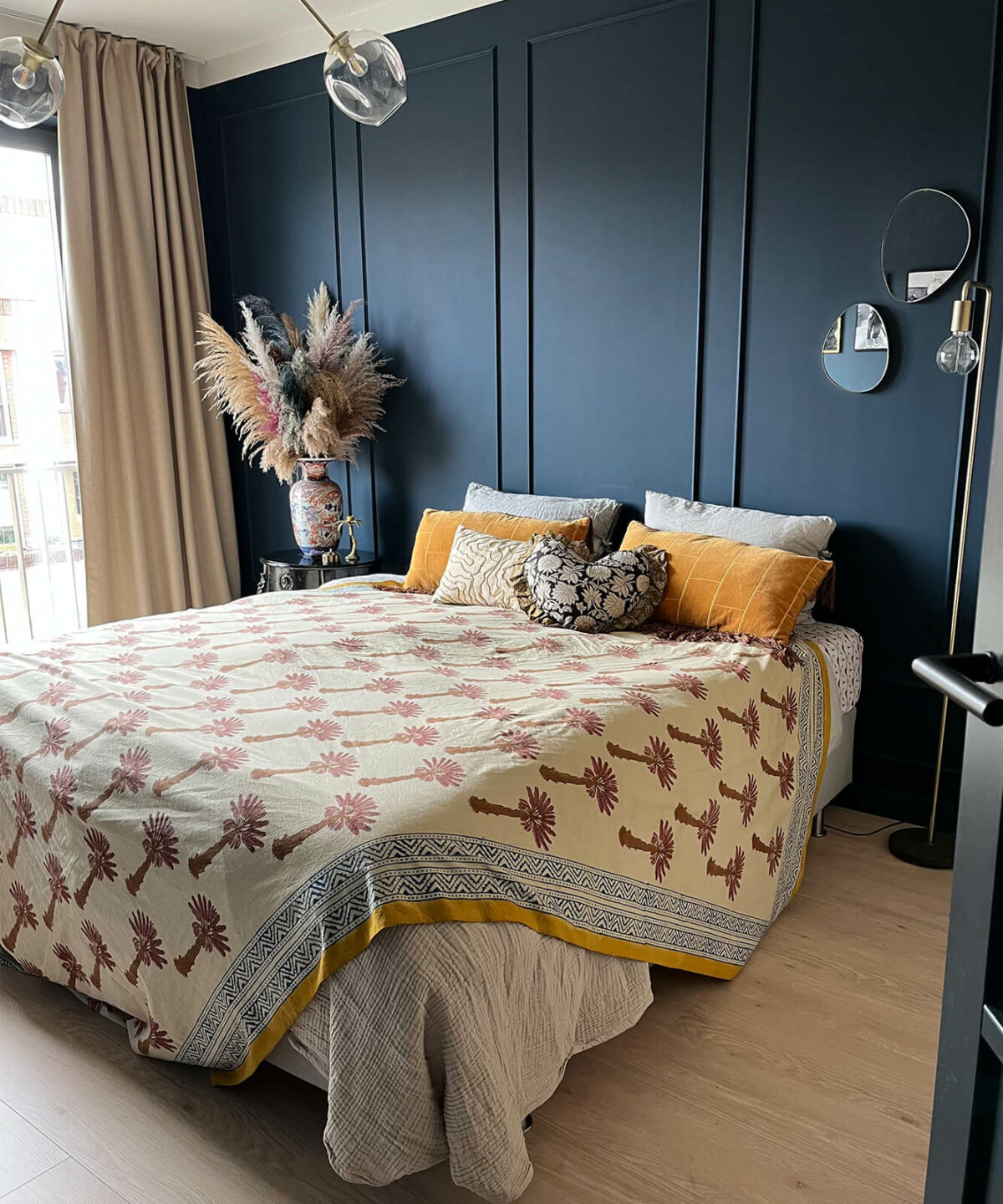 Tala Palmtree Double Throw in Tote Bag