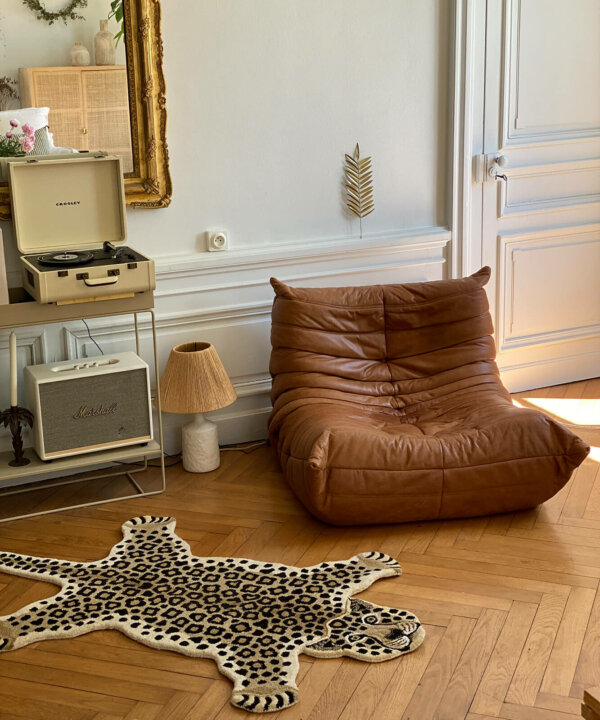 Grey and Pink Leopard Round Rug