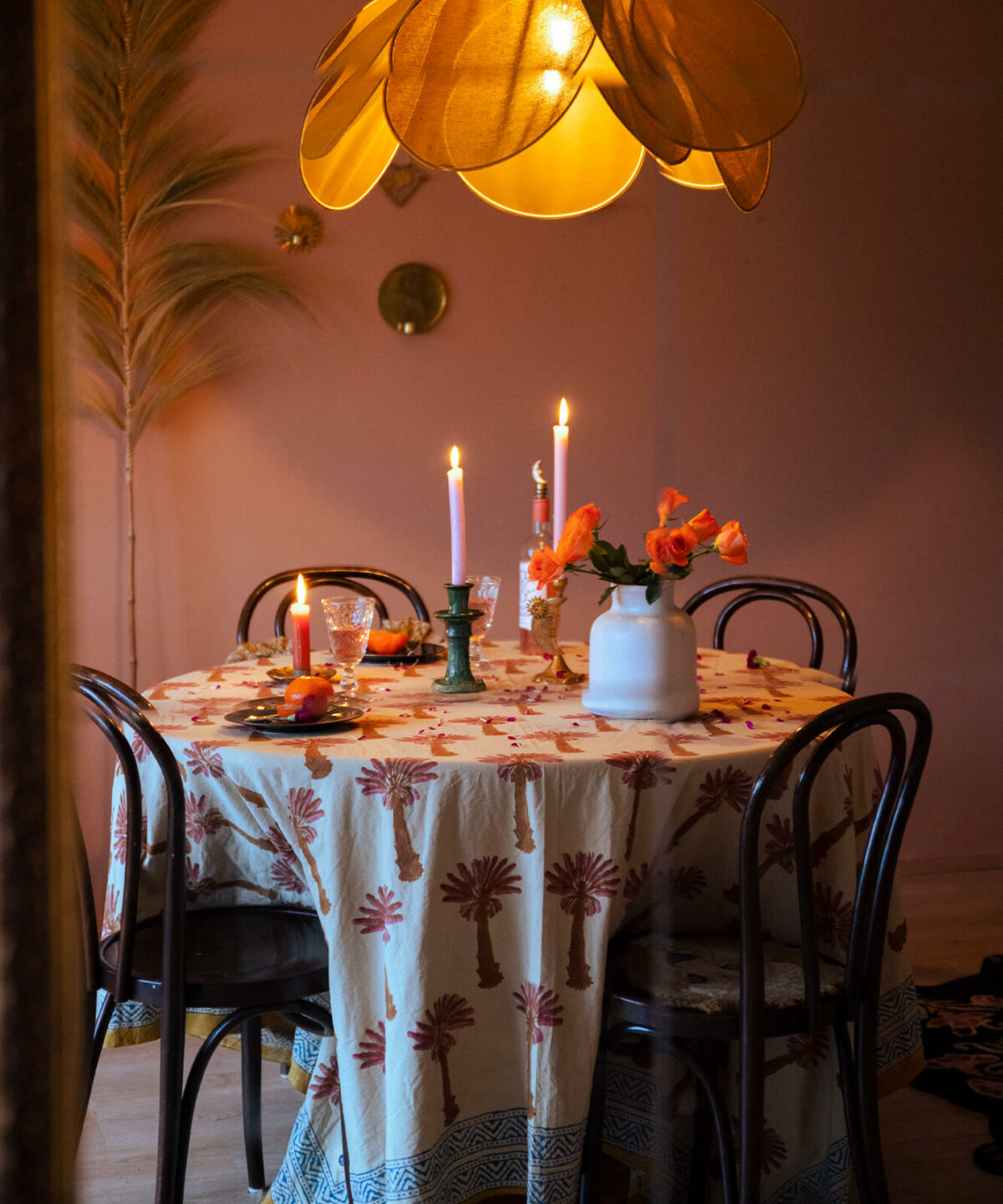 Tala Palmtree Single Throw in Tote Bag