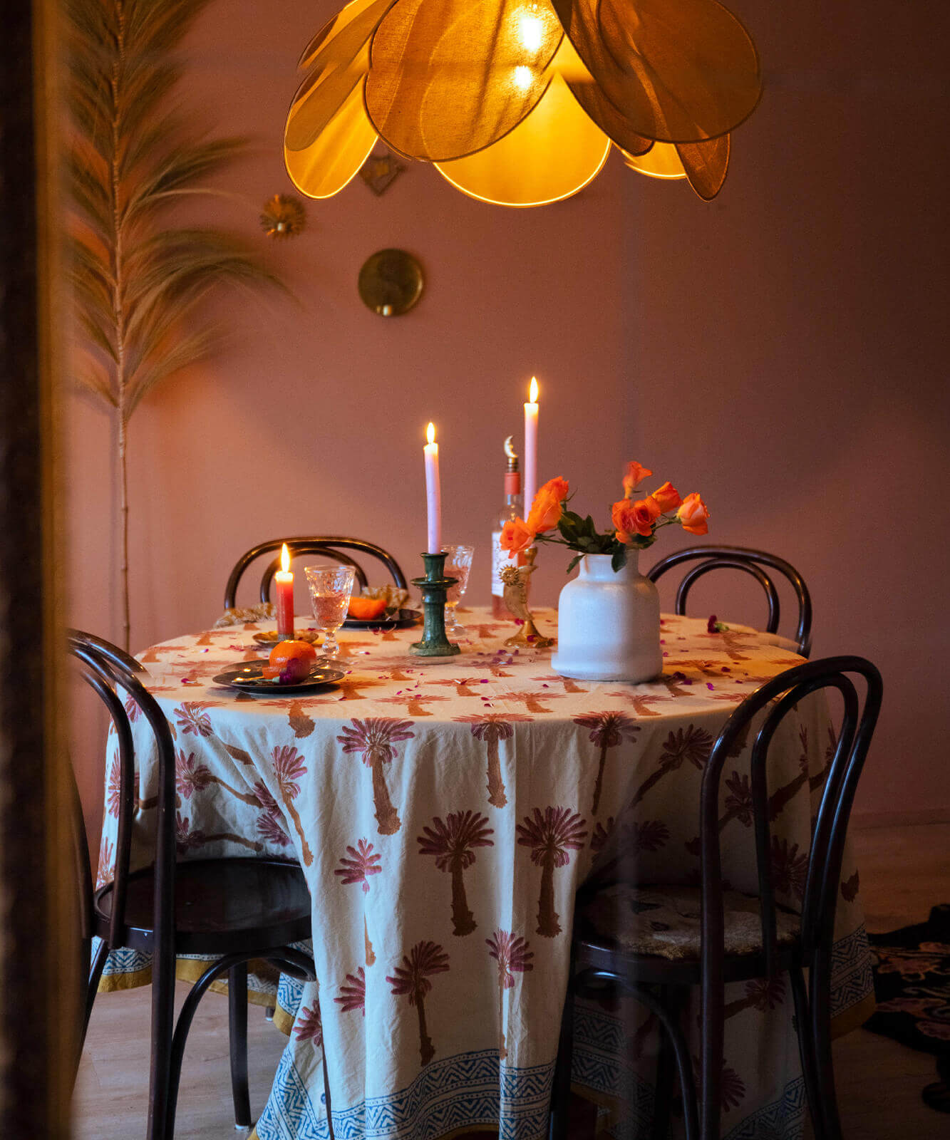 Tala Palmtree Single Throw in Tote Bag