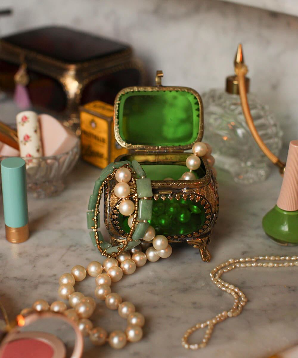 Laila Treasure Box Medium Emerald Green