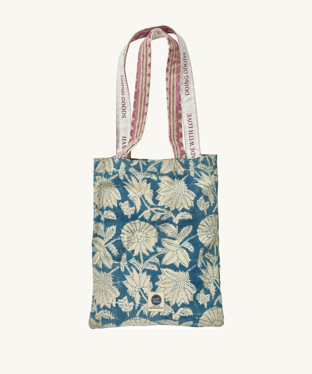Lullaby Double Throw in Tote Bag