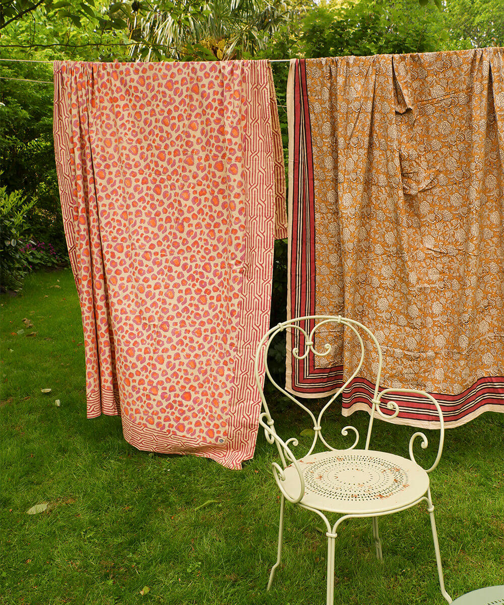 Pink Leopard Single Throw in Tote Bag