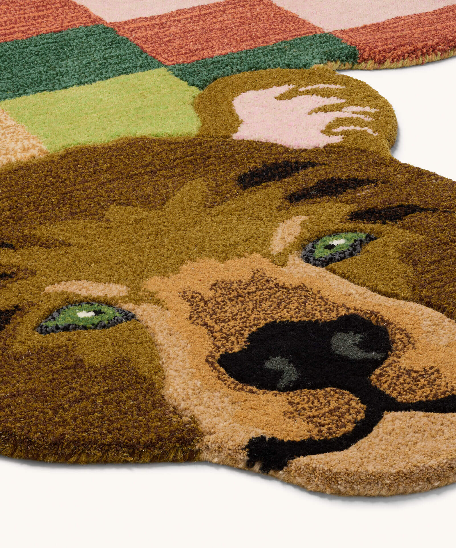 Archie Check Bear Rug XL