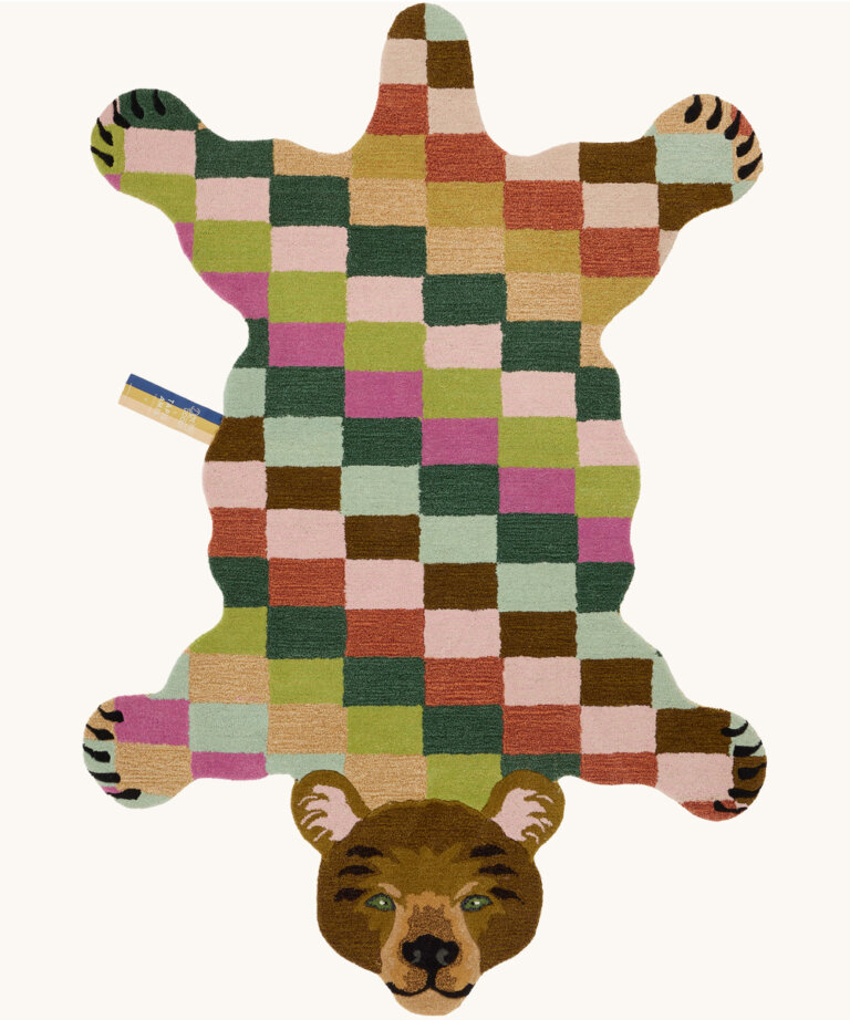 Archie Check Bear Rug XL