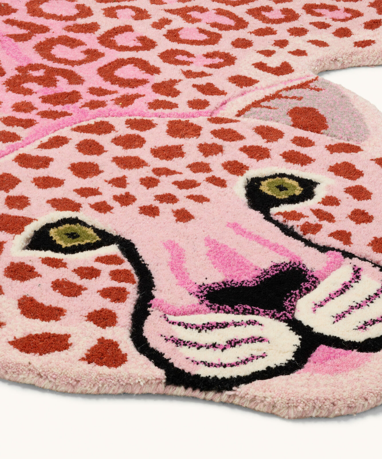 Pinky Leopard Teppich XL