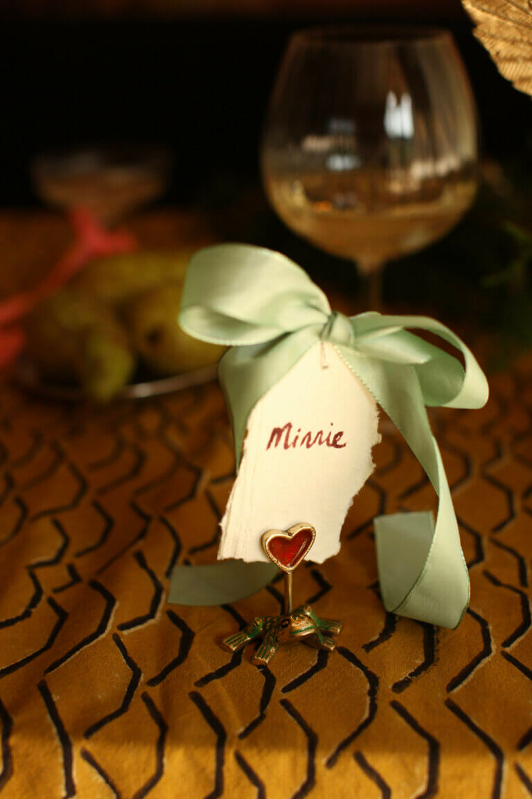 Robbie Frog Card Holder