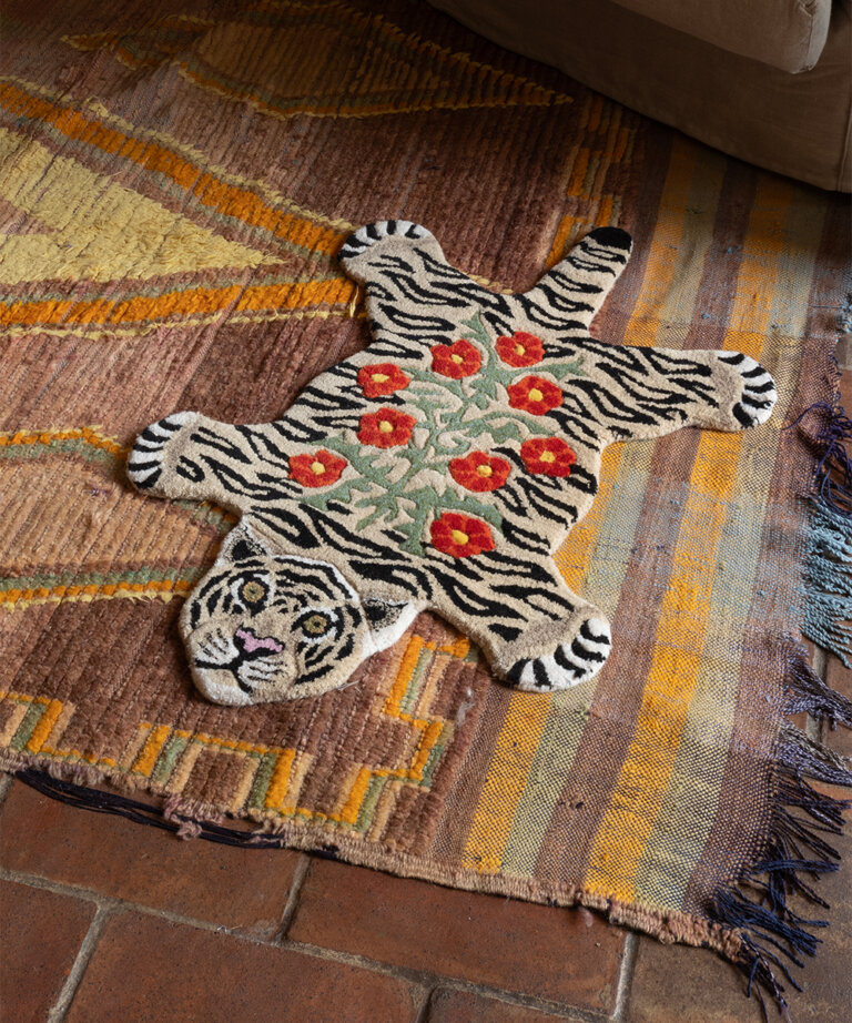 Floral White Tiger Rug Small