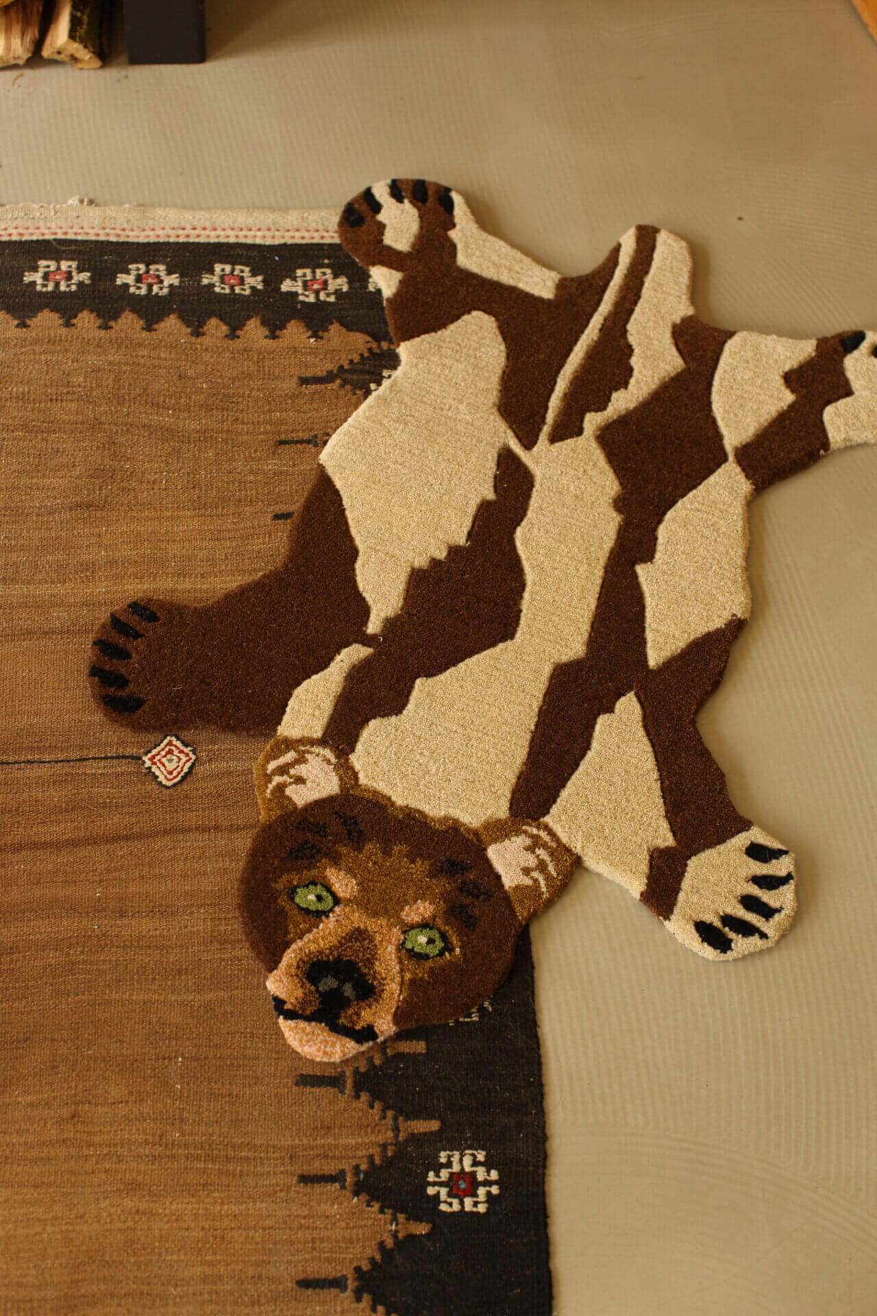 Quin Bear Rug Small