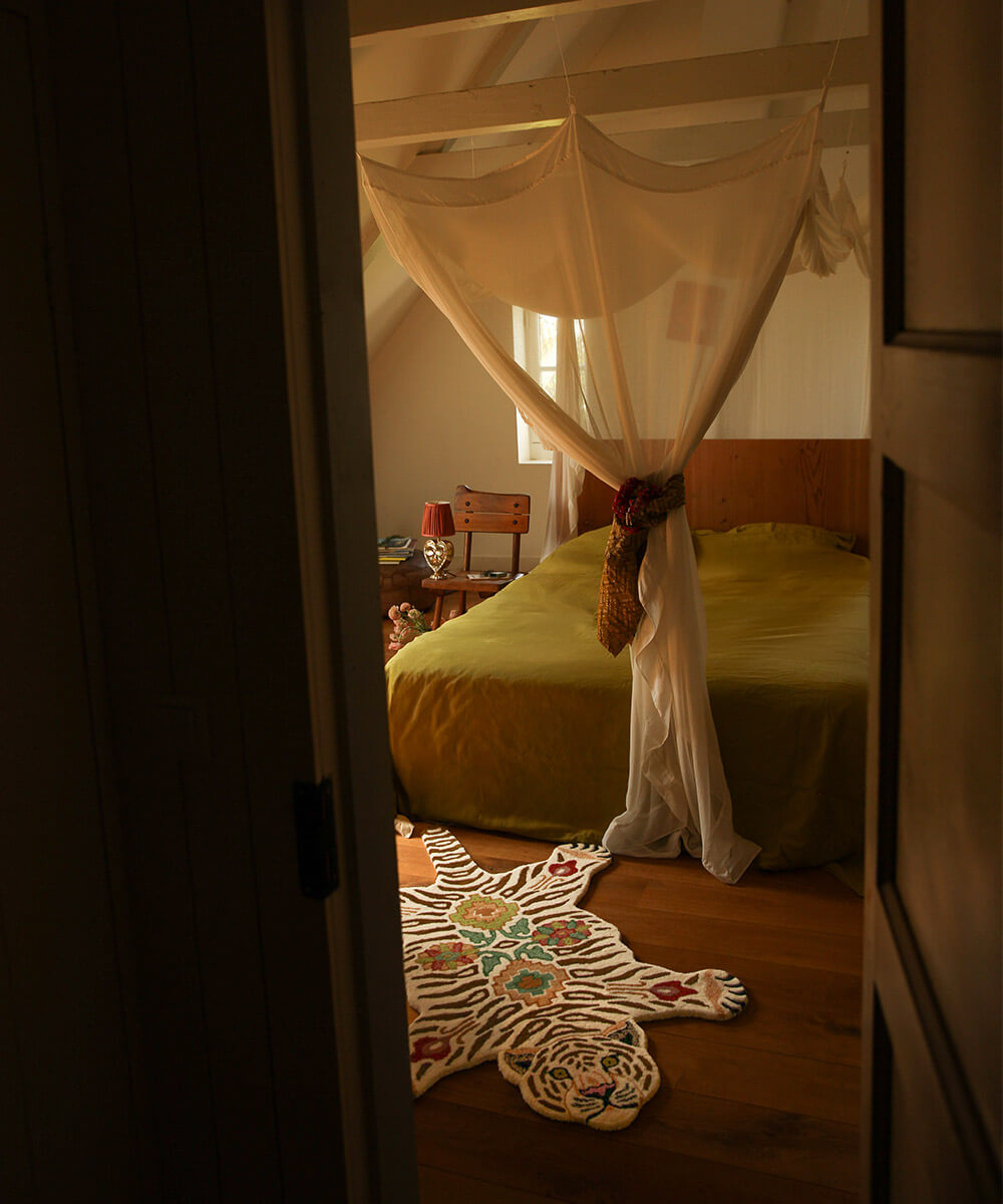 Jill Tiger Rug Large