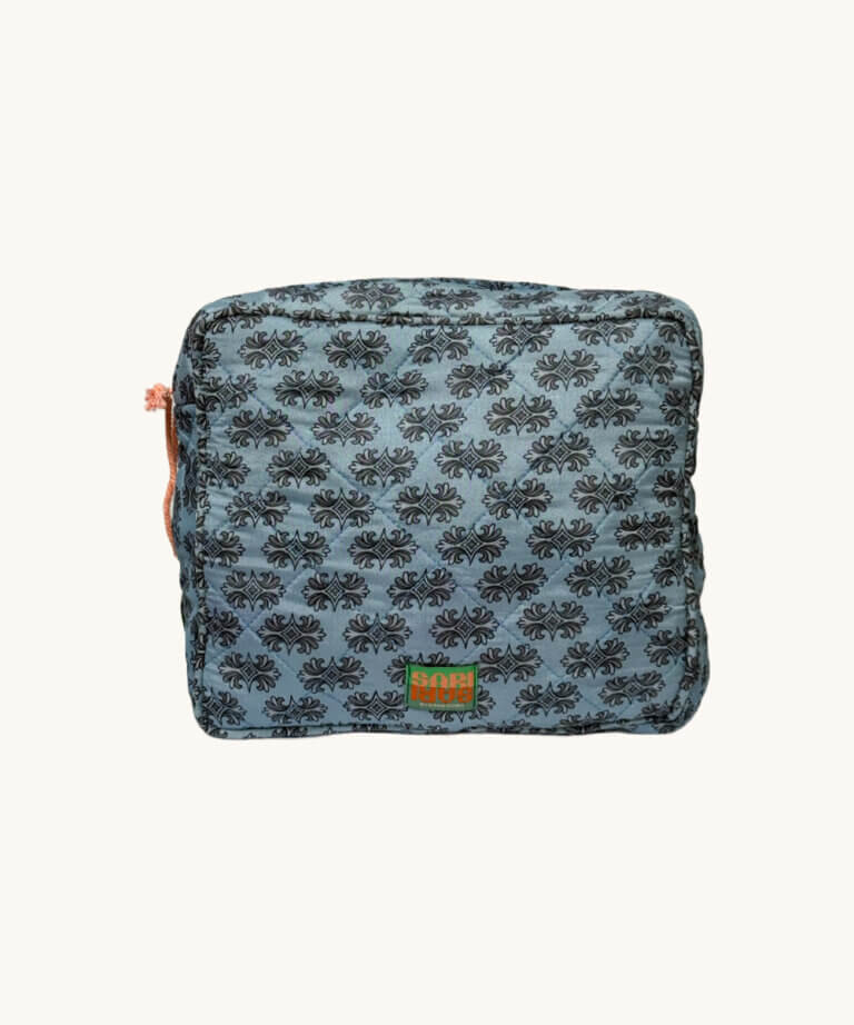 Gia Gia Sari Travel Pouch -543