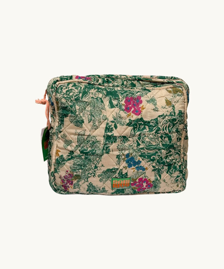 Gia Gia Sari Travel Pouch -544