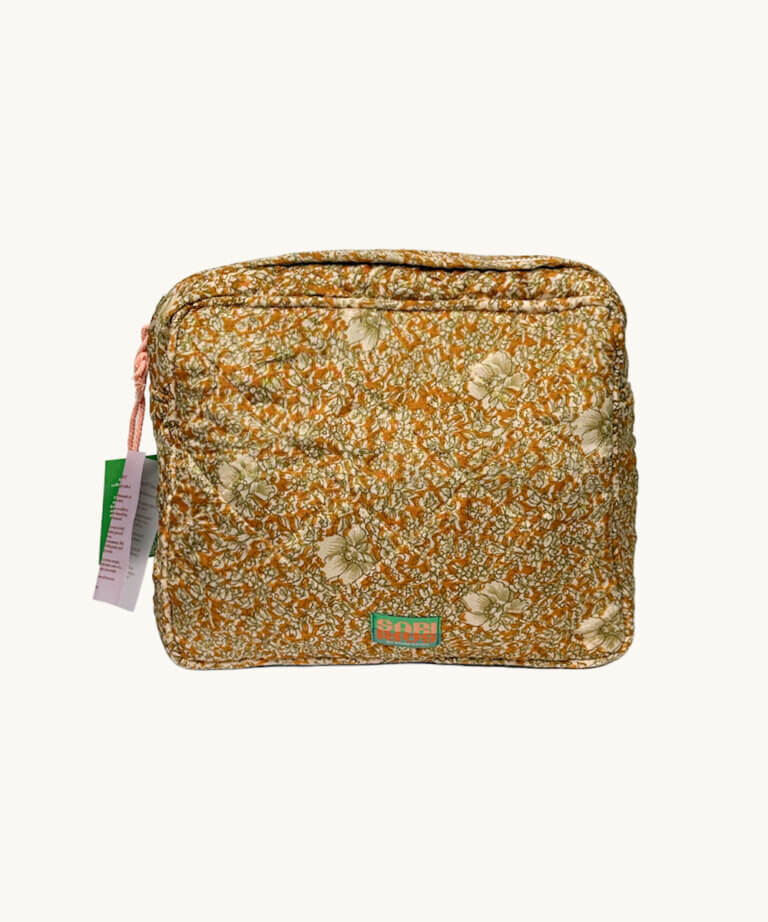 Gia Gia Sari Travel Pouch -545