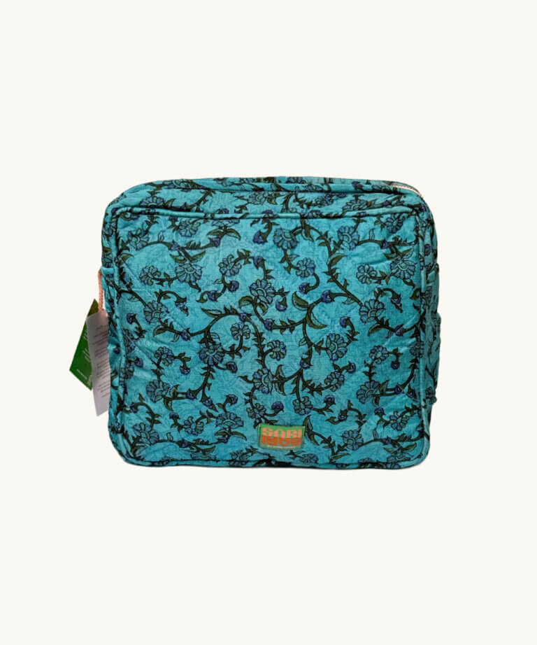 Gia Gia Sari Travel Pouch -554