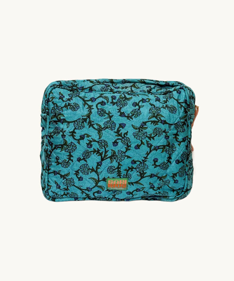 Gia Gia Sari Travel Pouch -556