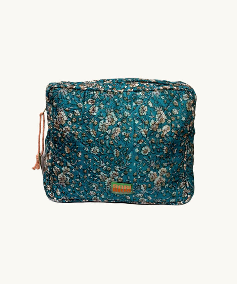 Gia Gia Sari Travel Pouch -557