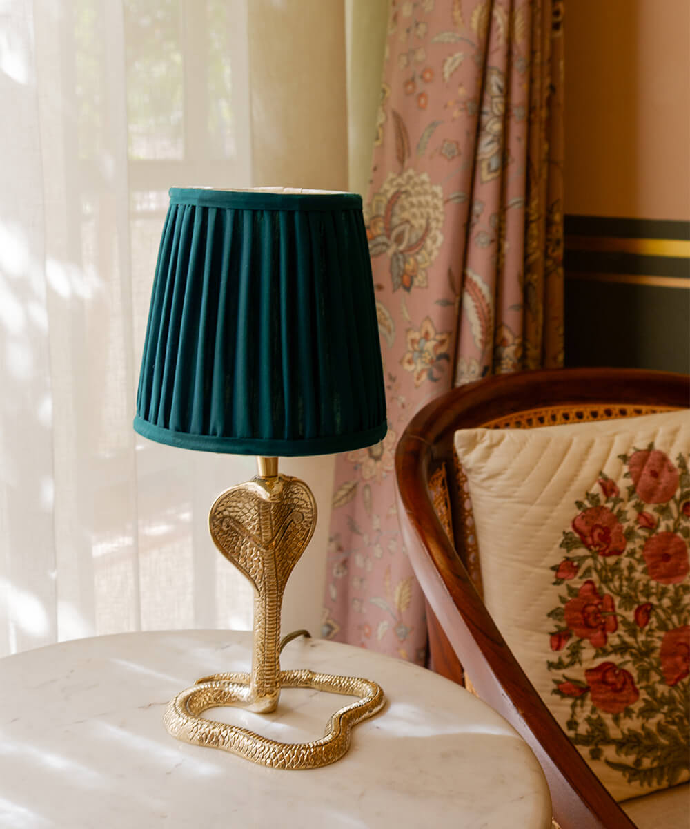 Dakota Schlangen Lampenfuß