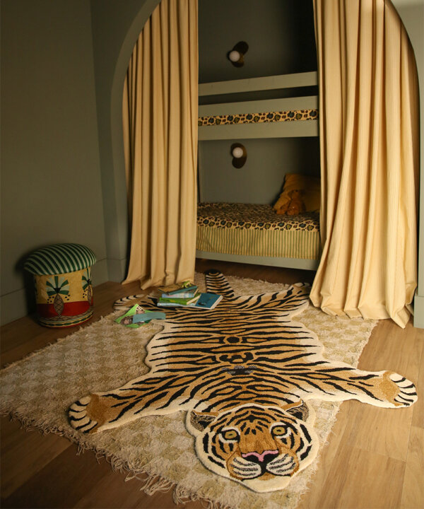 Drowsy Tiger Rug XL