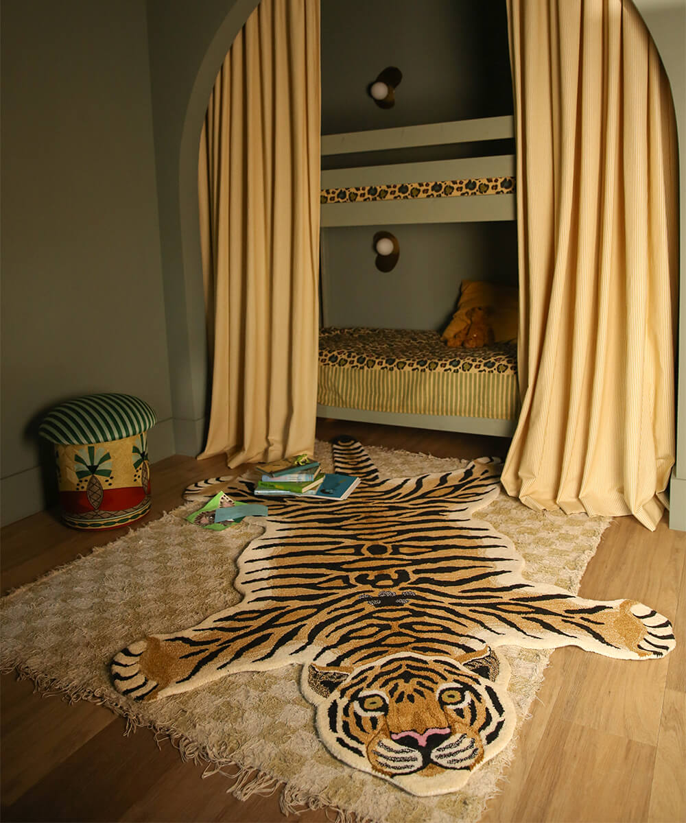 Drowsy Tiger Rug XL