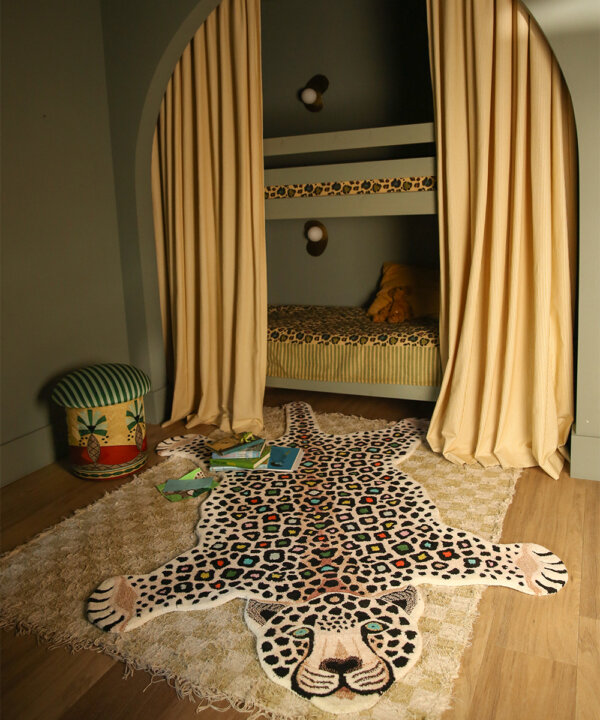 Disco Leopard Rug XL