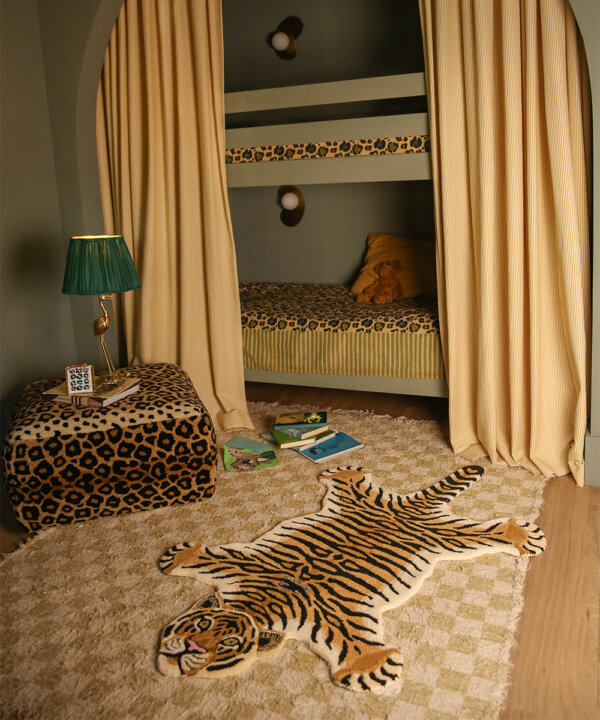 Drowsy Tiger Rug Large