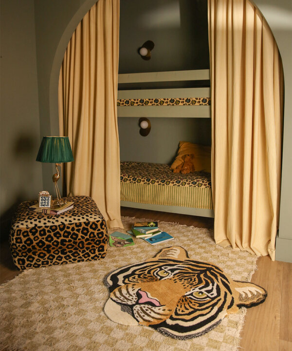 Rajah Tiger Head Rug Large