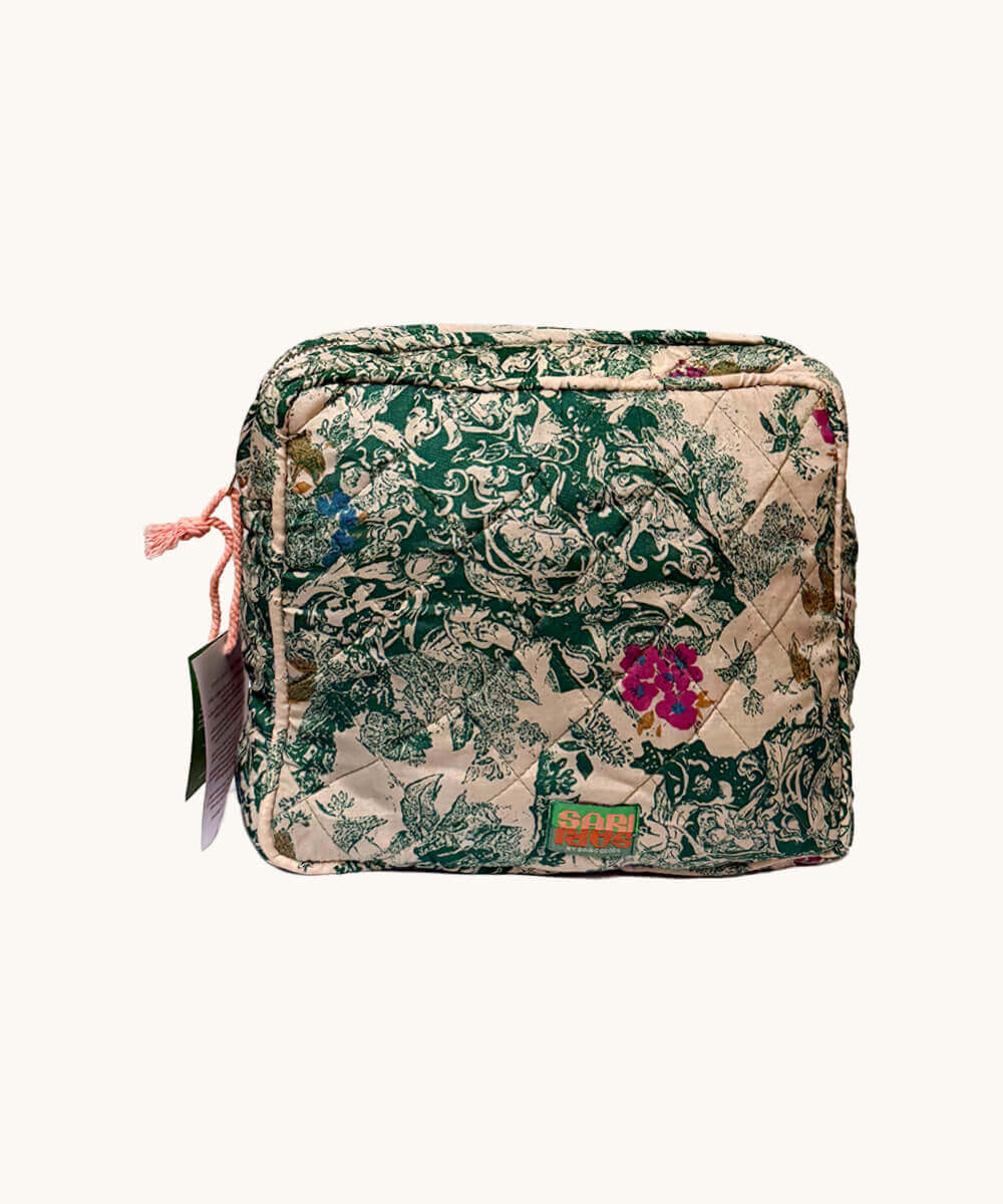 Gia Gia Sari Travel Pouch -571