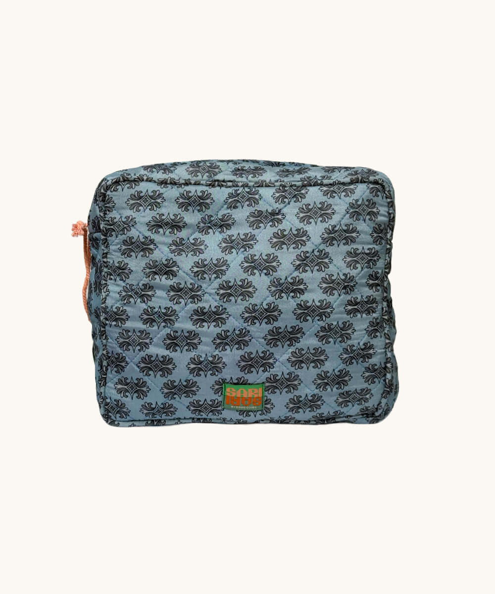 Gia Gia Sari Travel Pouch -581