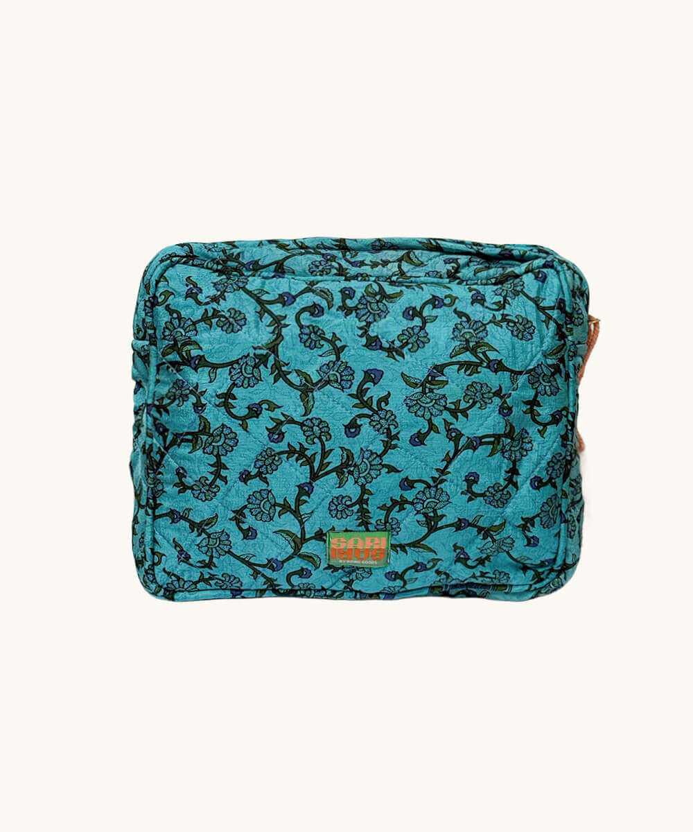 Gia Gia Sari Travel Pouch -594