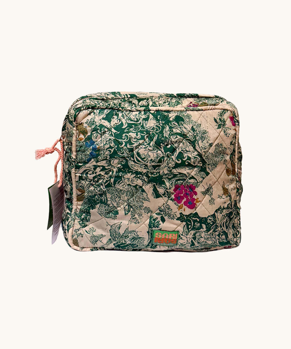 Gia Gia Sari Travel Pouch -595