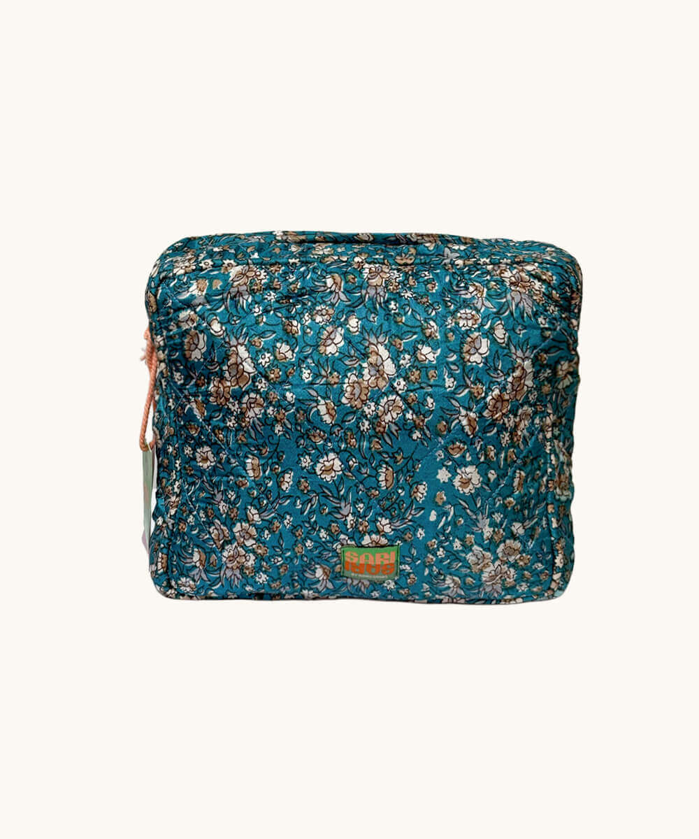 Gia Gia Sari Travel Pouch -597