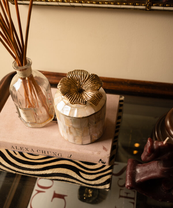 Hailey Hibiscus Circus Box Large Pearly