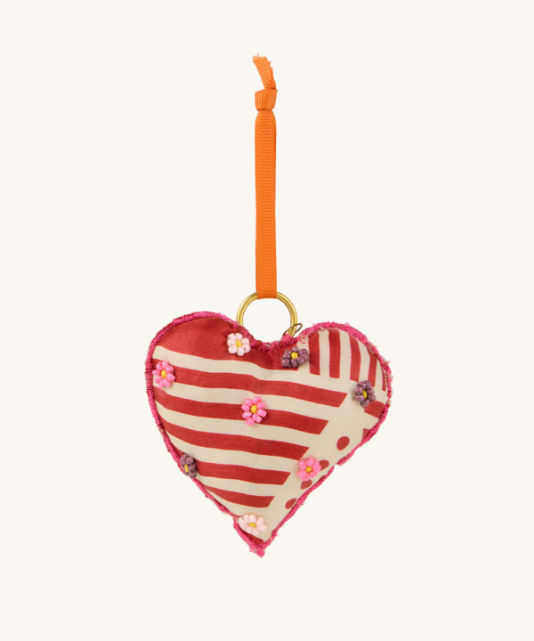 Bolly Heart Charm Flower