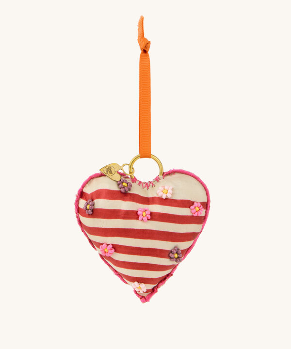 Bolly Heart Charm Flower