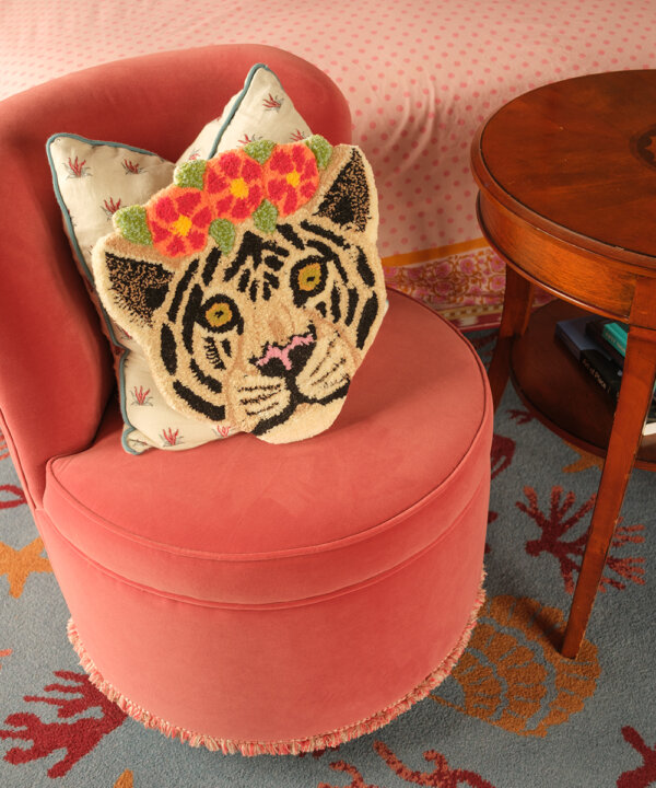 Floral White Tiger Head Rug