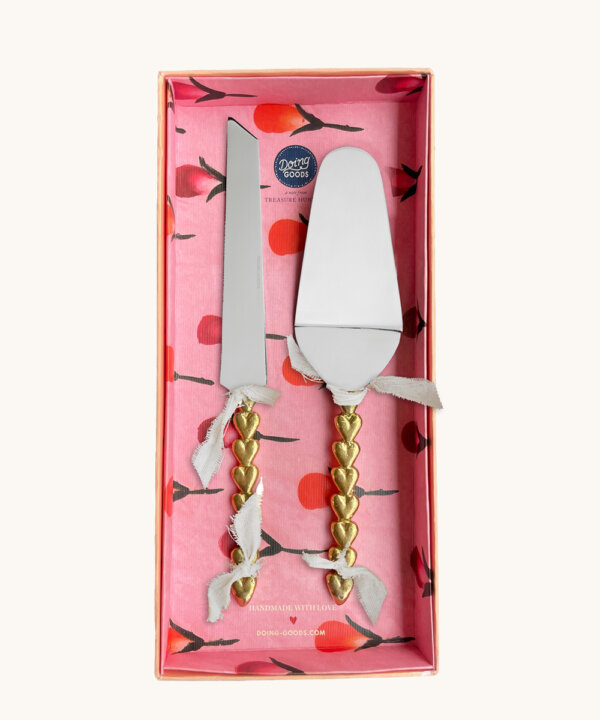 Holly Heart Cake Set
