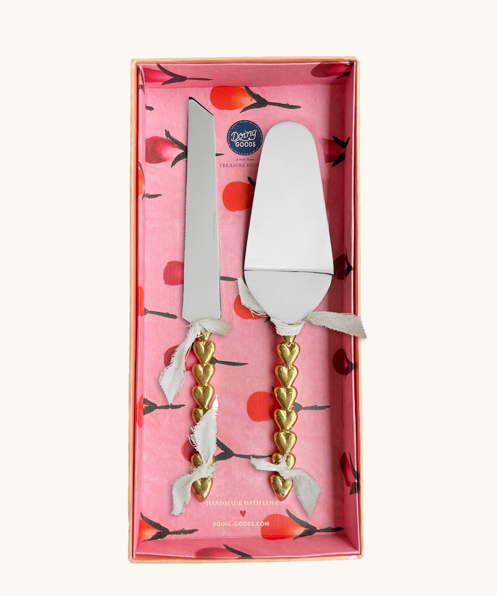 Holly Heart Cake Set