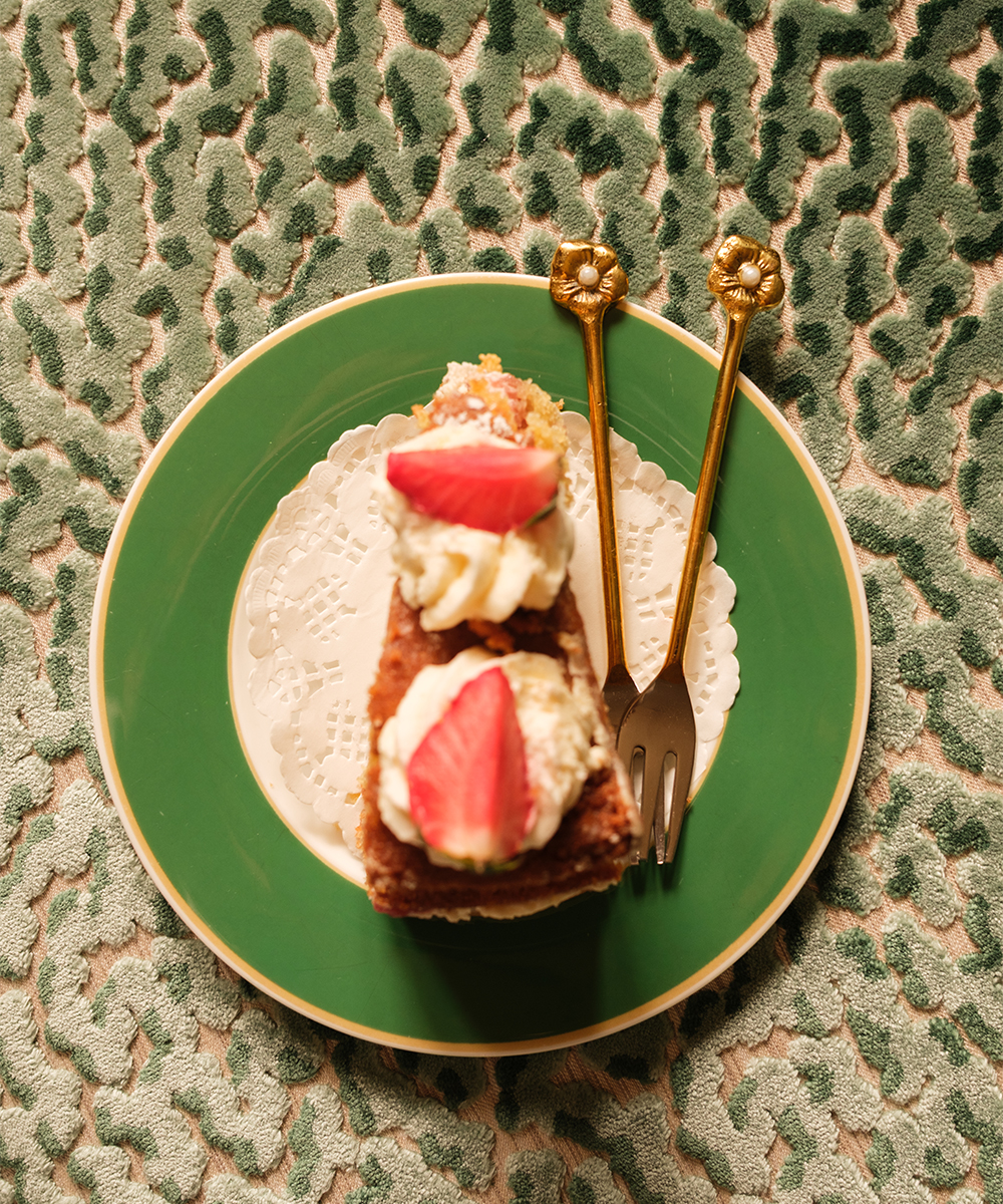 Zoey Flower Cake Fork Set