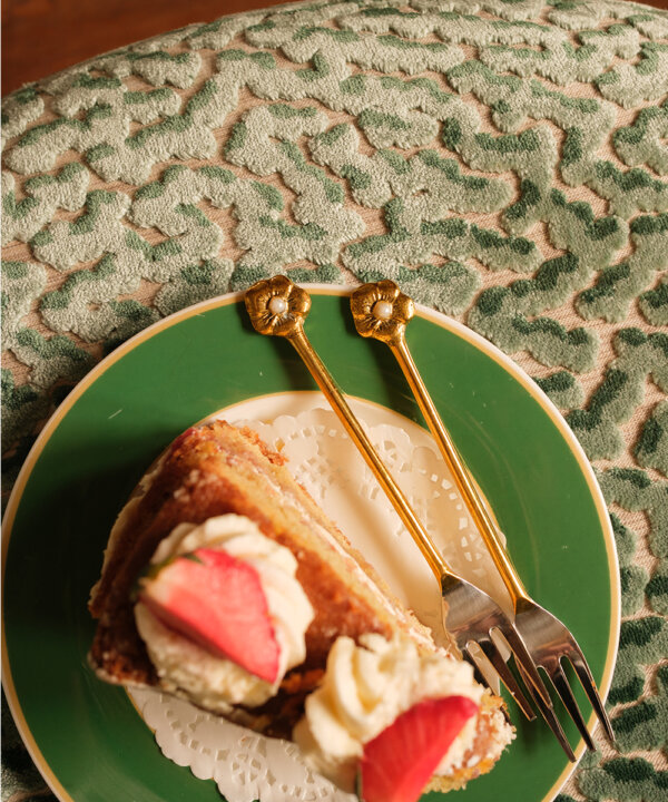 Zoey Flower Cake Fork Set