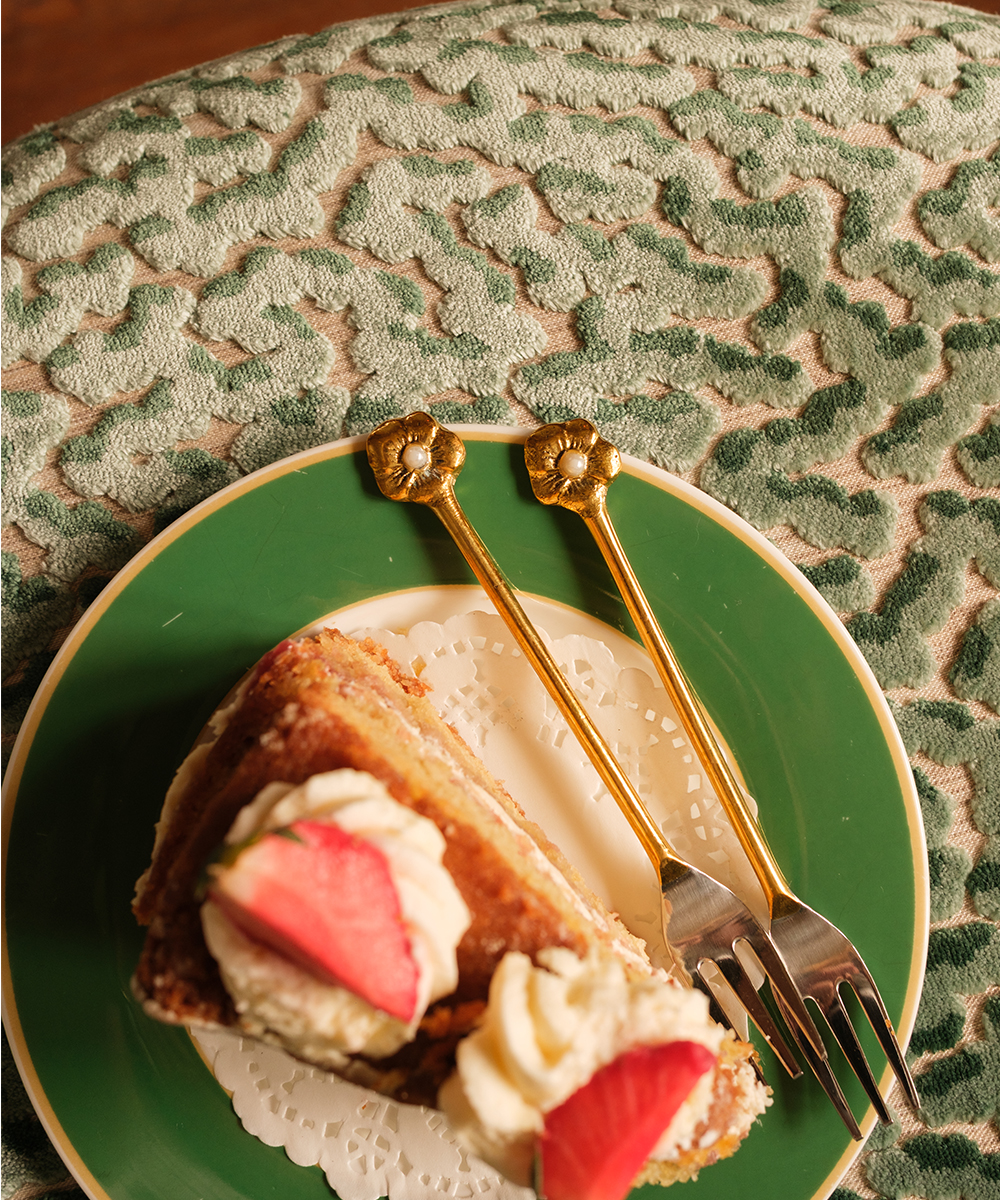 Zoey Flower Cake Fork Set