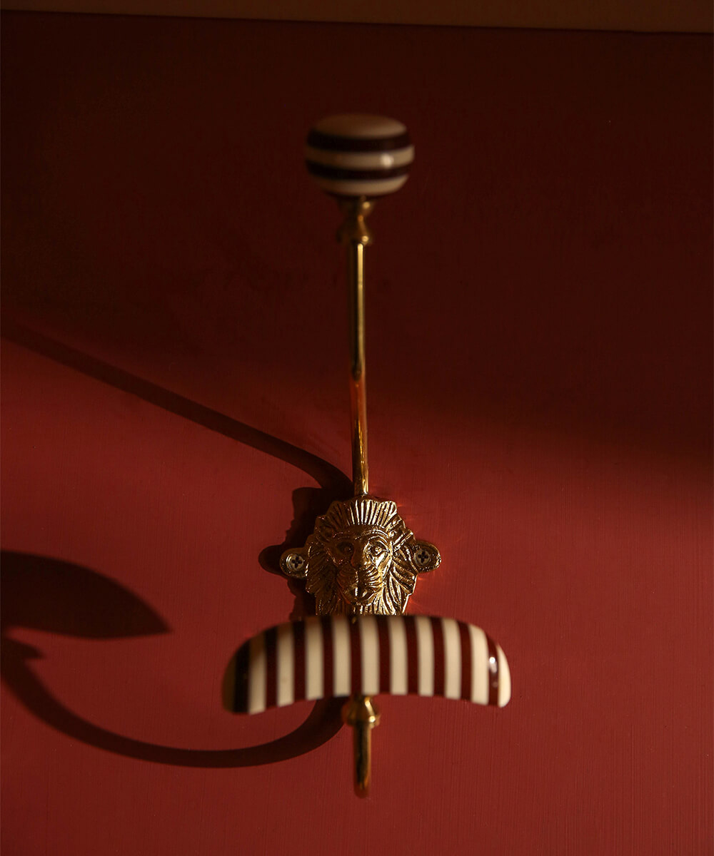 Mighty Lion Coat Hook