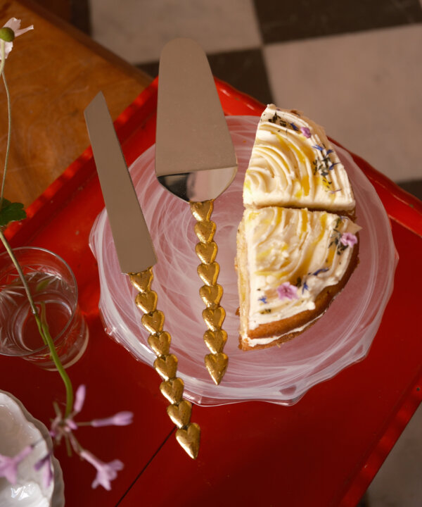 Holly Heart Cake Set