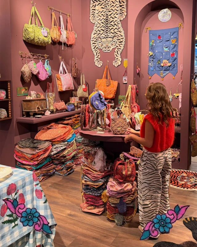 A SariSari treasure is waiting for you in Paris 🌸👜✨ During Maison&Objet,&hellip;