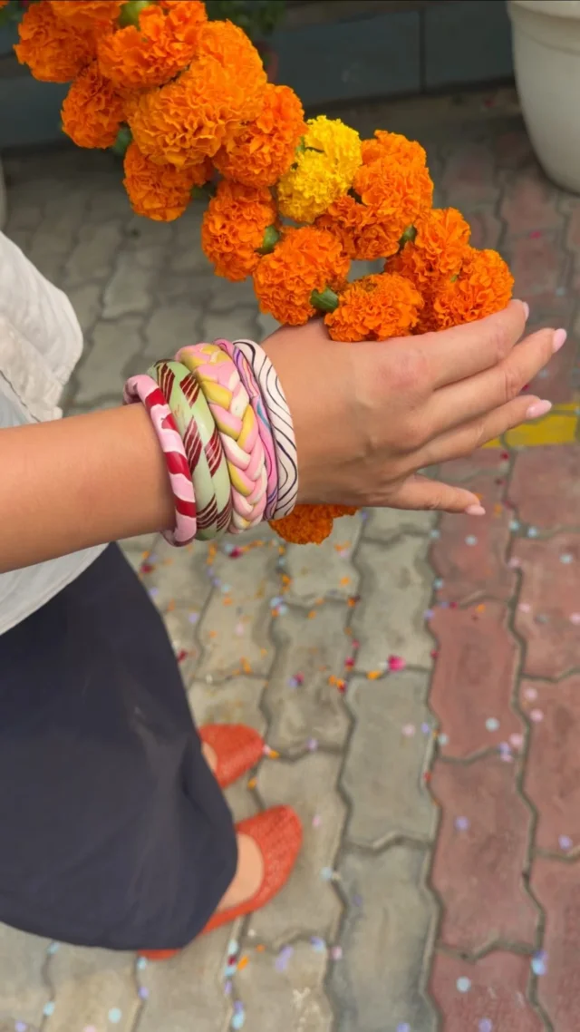 ✨🌸 The Art of Handmade Bangles🌸✨ Did you know these colourful bangles&hellip;